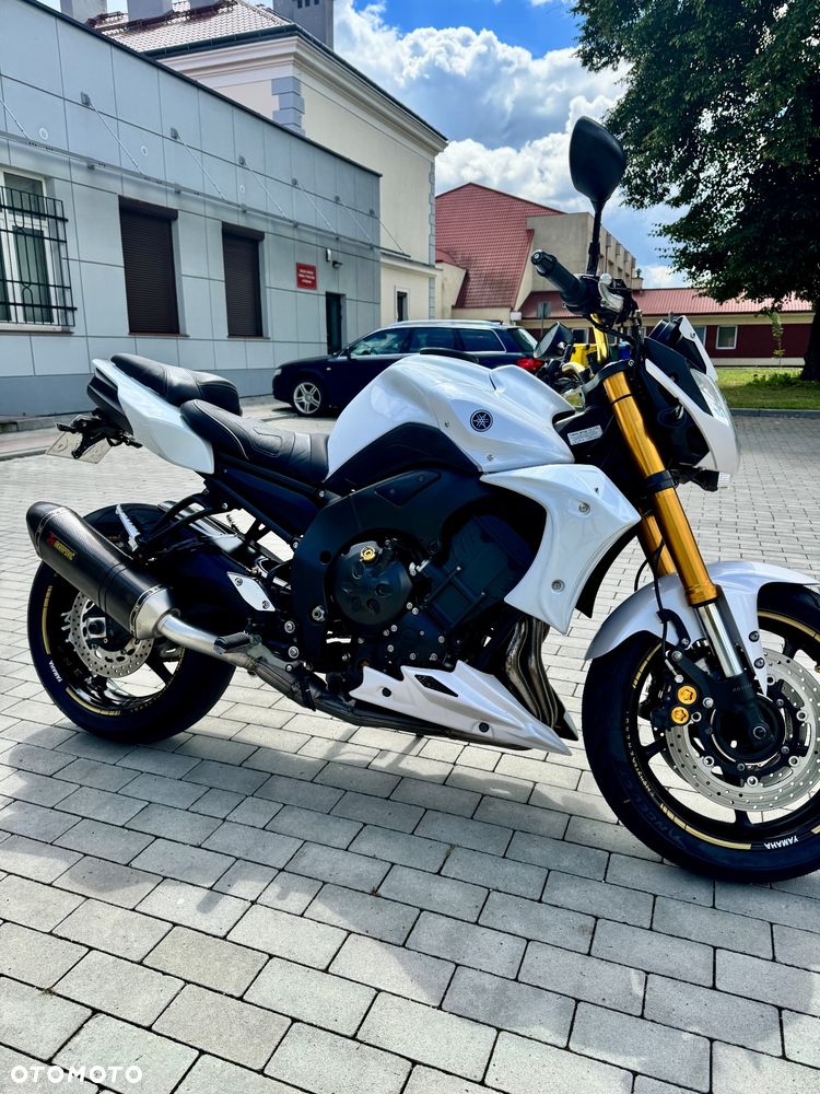 Yamaha FZ8 - 5