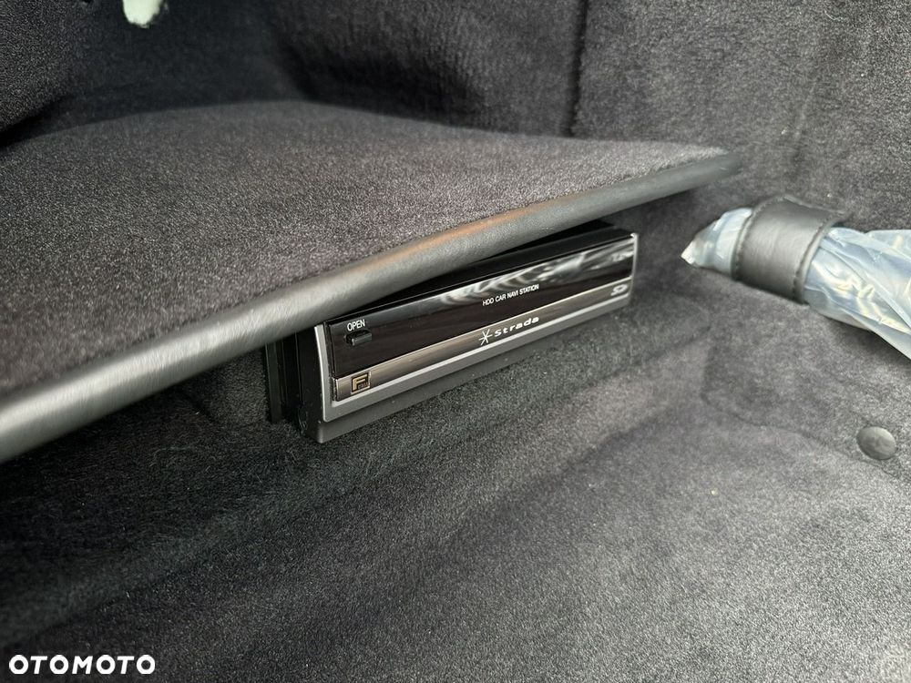 Aston Martin DB9 Touchtronic - 27