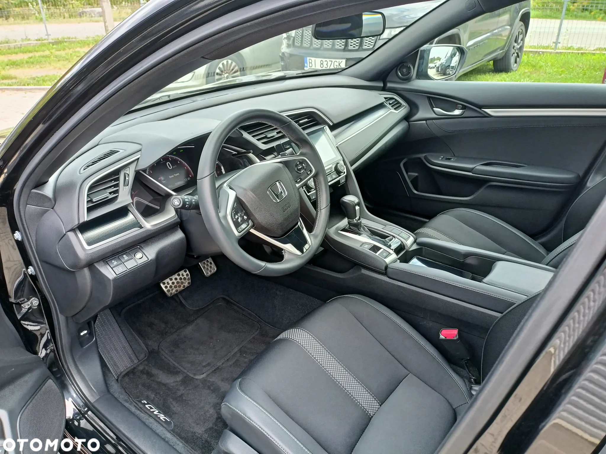 Honda Civic 2.0 i-VTEC LX CVT - 14