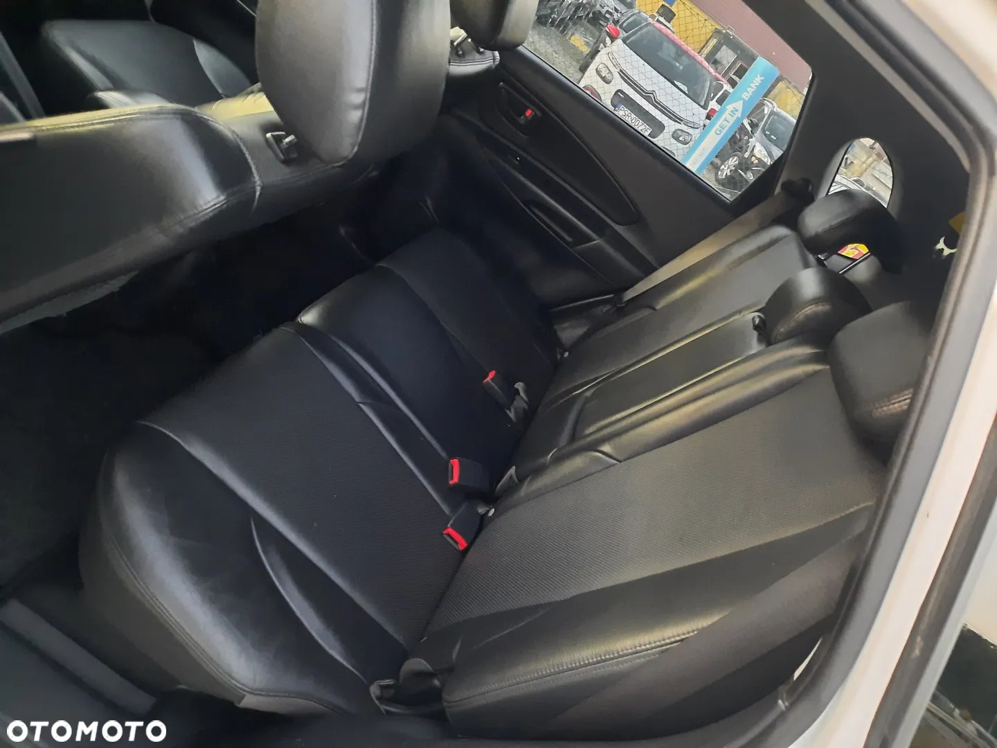 Hyundai Tucson 2.0 Comfort 2WD - 19