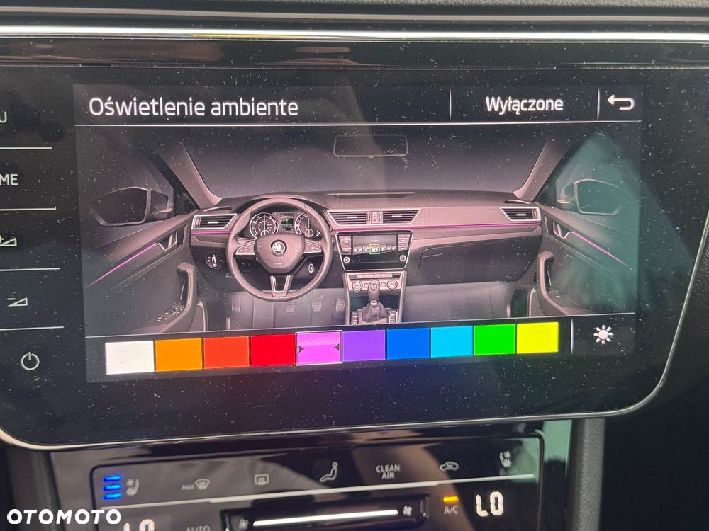Skoda Superb 2.0 TDI 4x4 L&K DSG - 19