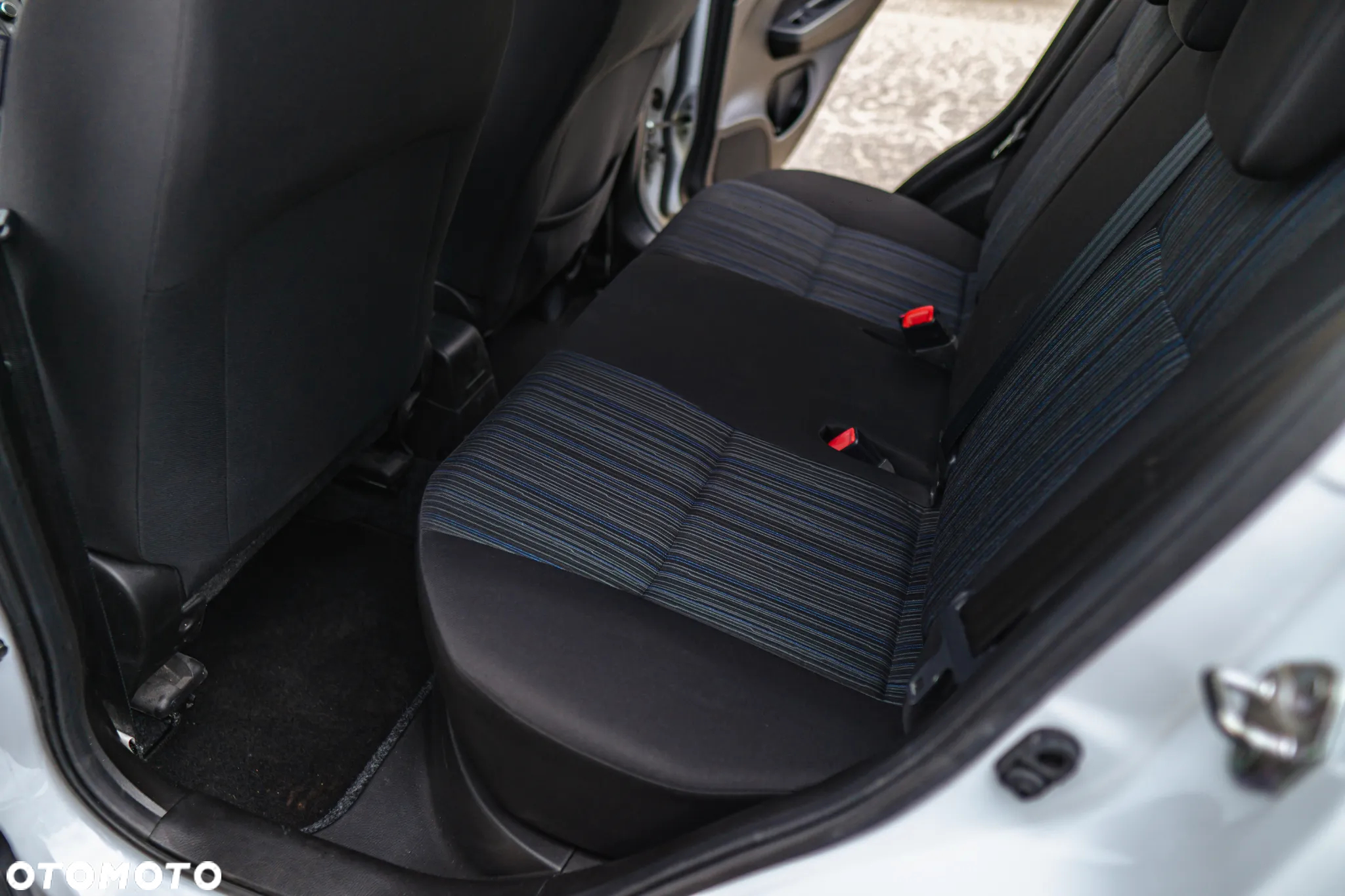 Suzuki Swift 1.2 Dualjet Comfort - 23
