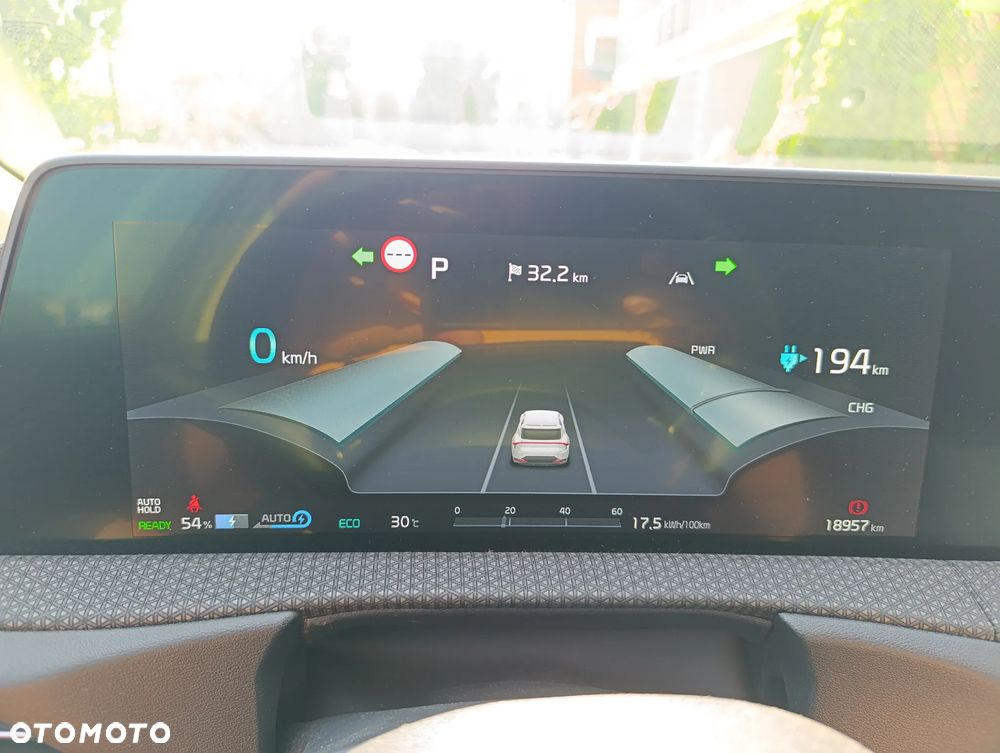 Kia EV6 77.4kWh Plus - 18