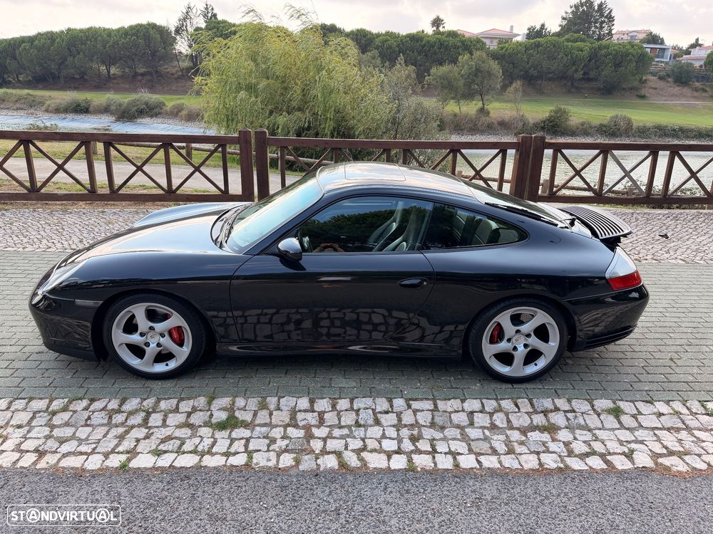 Porsche 911 (996) - 12