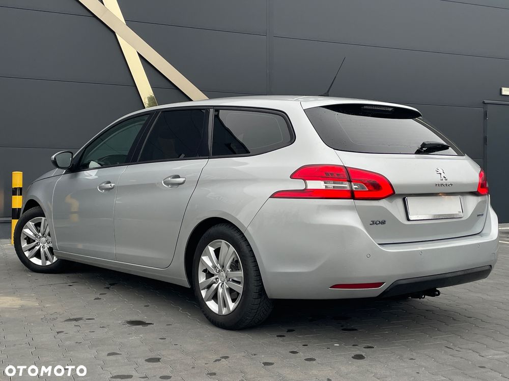 Peugeot 308 1.6 BlueHDi Allure S&S - 3
