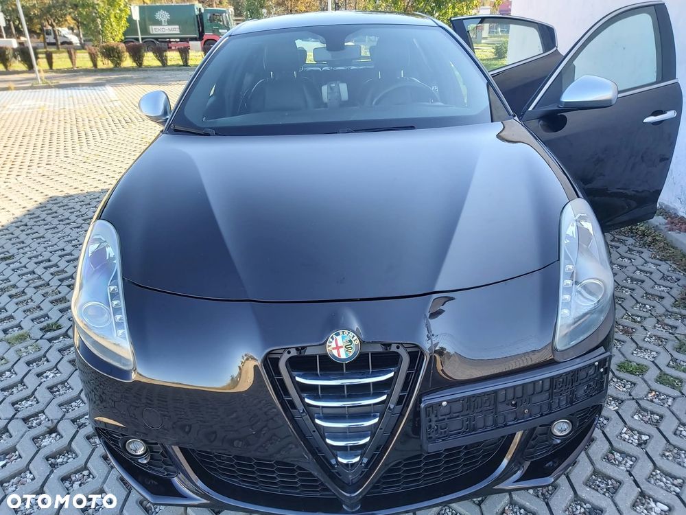 Alfa Romeo Giulietta 2.0 JTDM 16V - 19