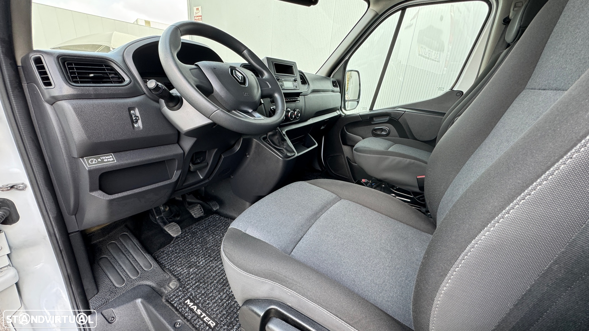 Renault Master 2.3 dCi 163 CV C/ Rampa Novo modelo - 34