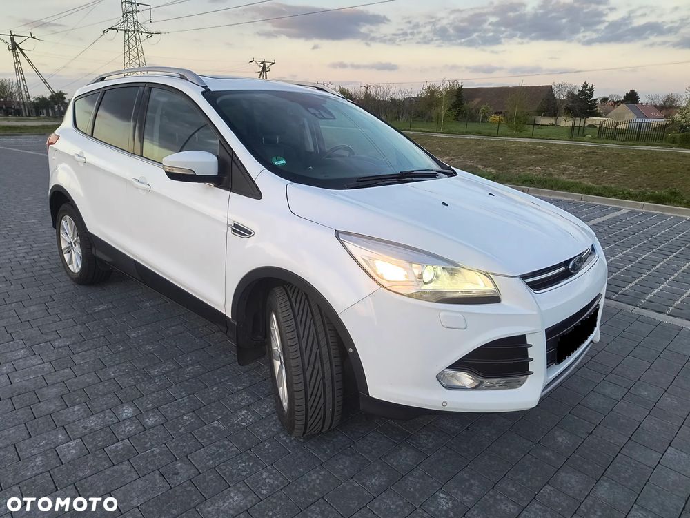 Ford Kuga 2.0 TDCi 4x2 Titanium - 3