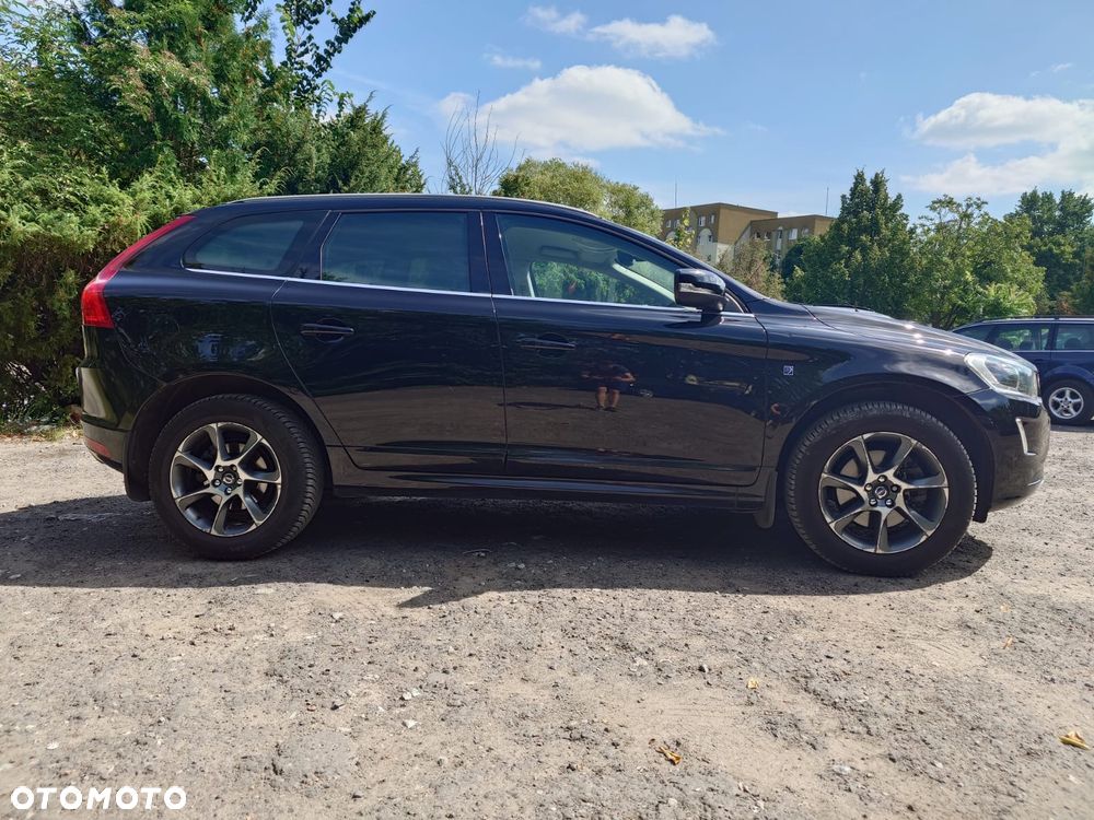 Volvo XC 60 D4 Drive-E Ocean Race - 4