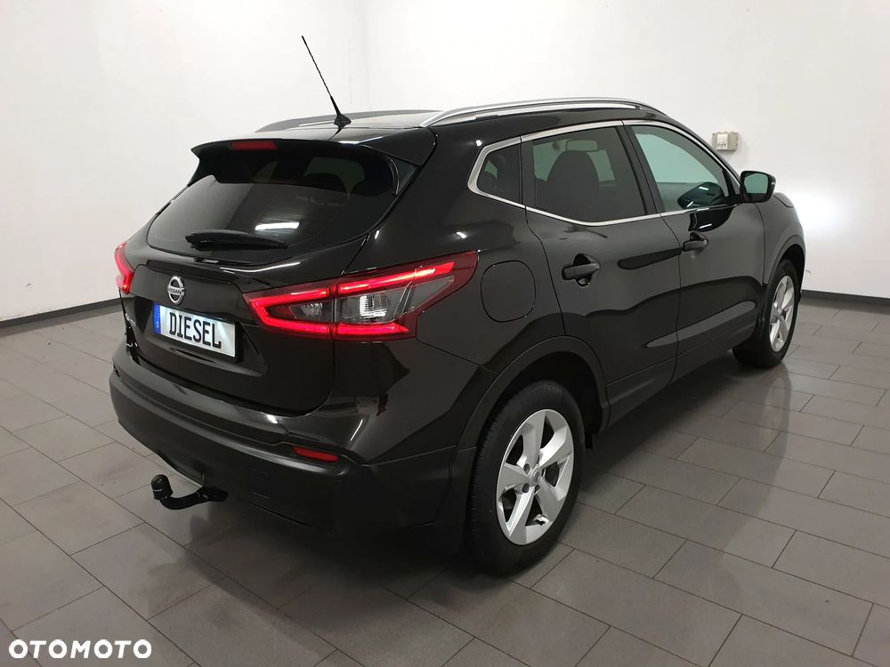 Nissan Qashqai 1.5 dCi Tekna+ - 6