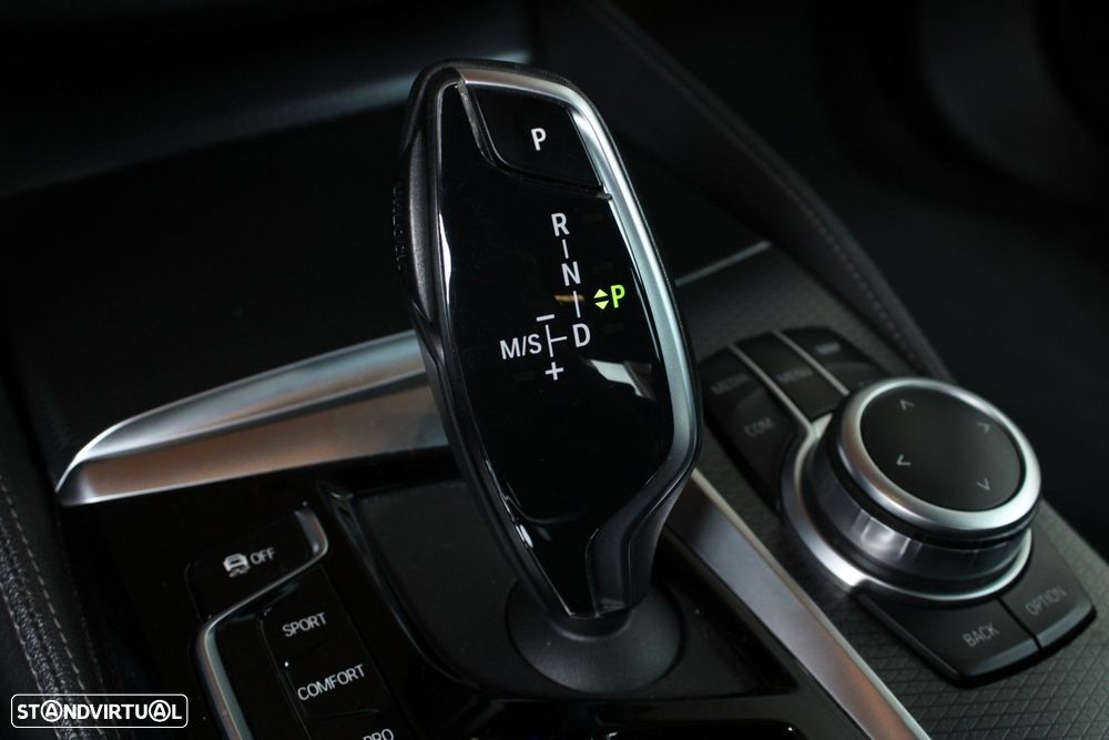 BMW 520 d ED Pack M - 45