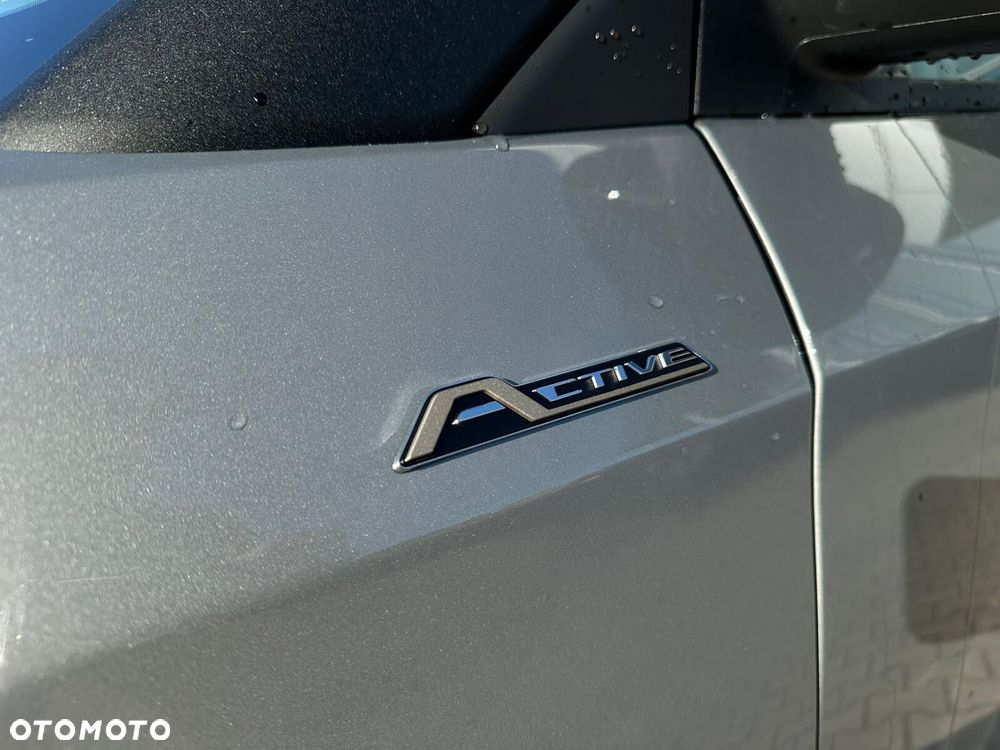 Ford Transit Courier - 25