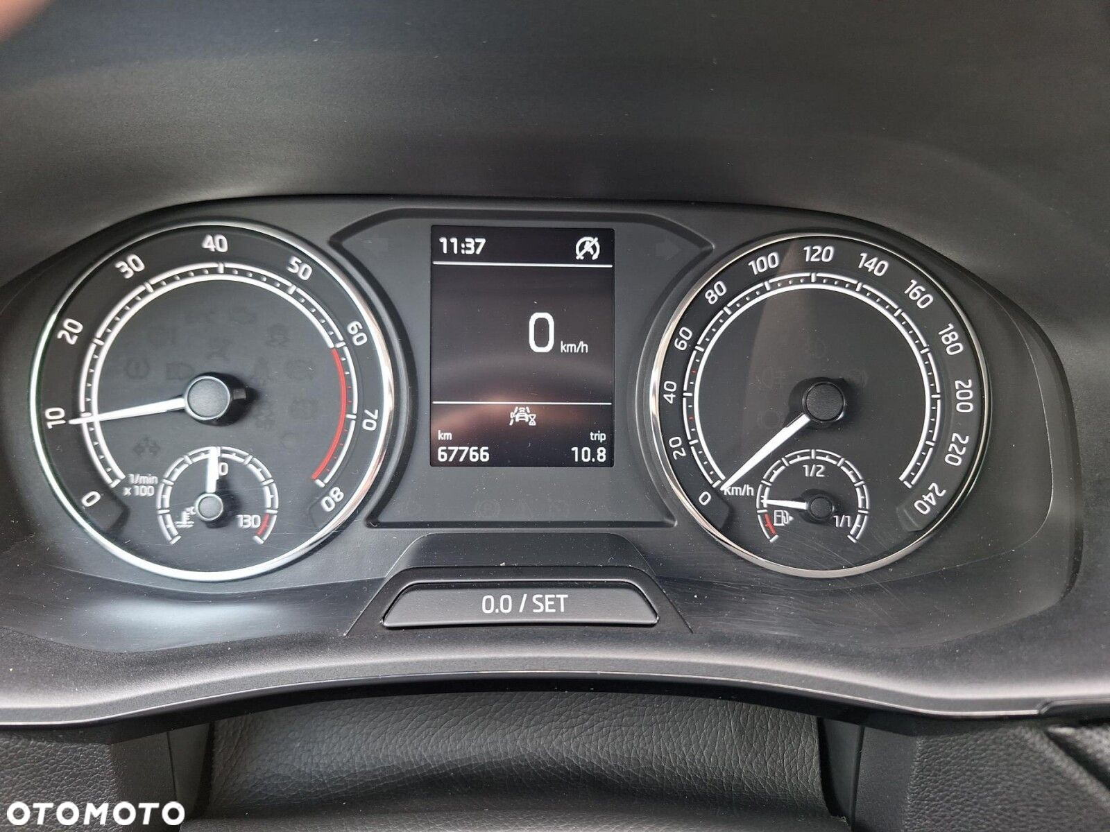 Skoda Fabia 1.0 TSI Ambition - 17