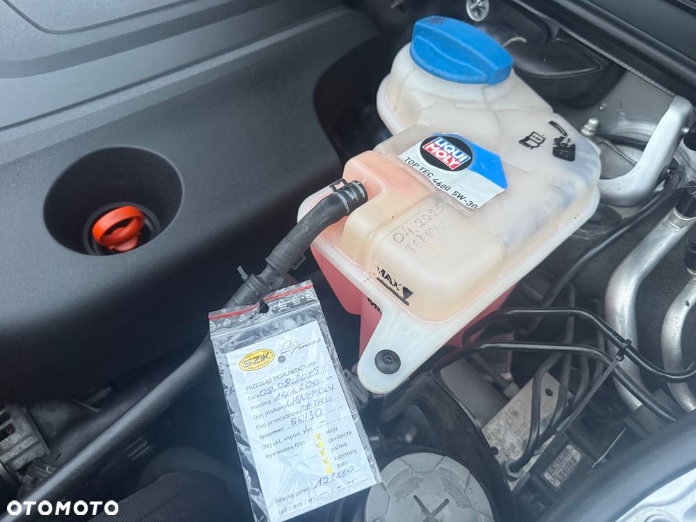 Audi A6 Avant 2.0 TDI DPF - 16