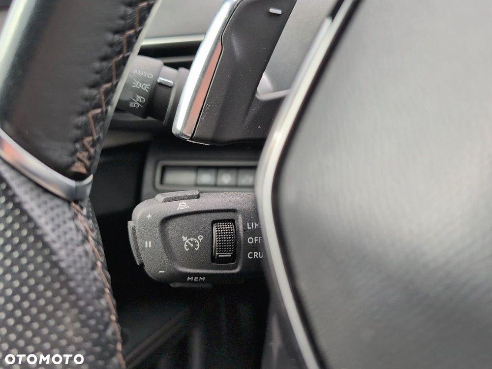 Peugeot 3008 1.6 PureTech GT S&S EAT8 - 20