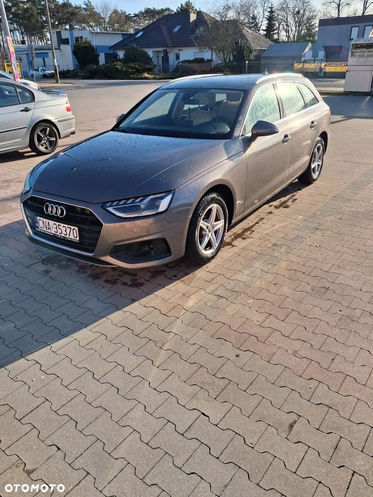 Audi A4 Avant 35 TDI S tronic - 1