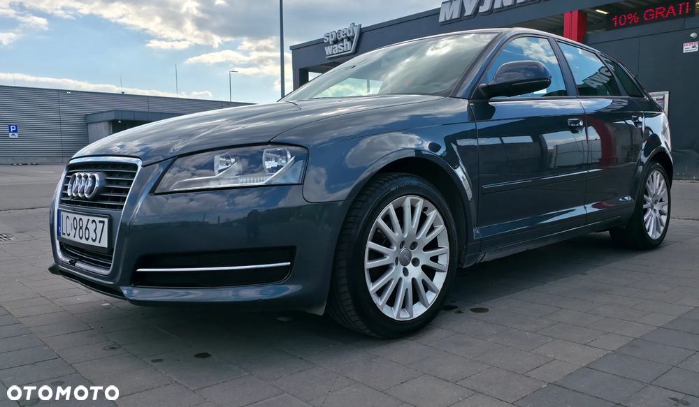 Audi A3 Sportback 1.6 Ambiente - 11