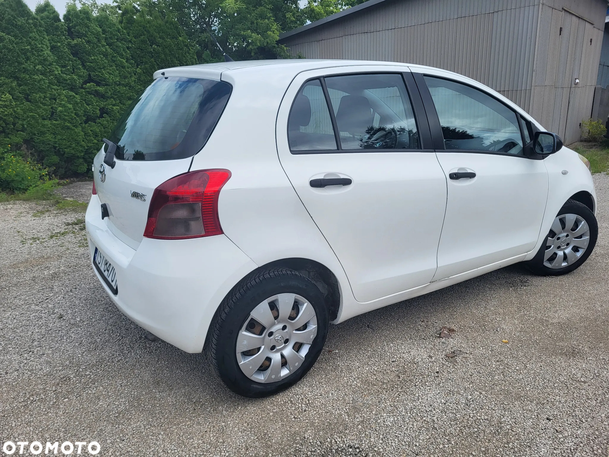 Toyota Yaris - 4