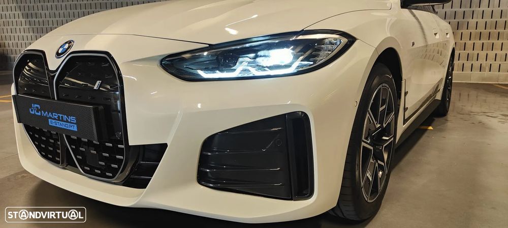 BMW i4 eDrive40 Pack Desportivo M - 41