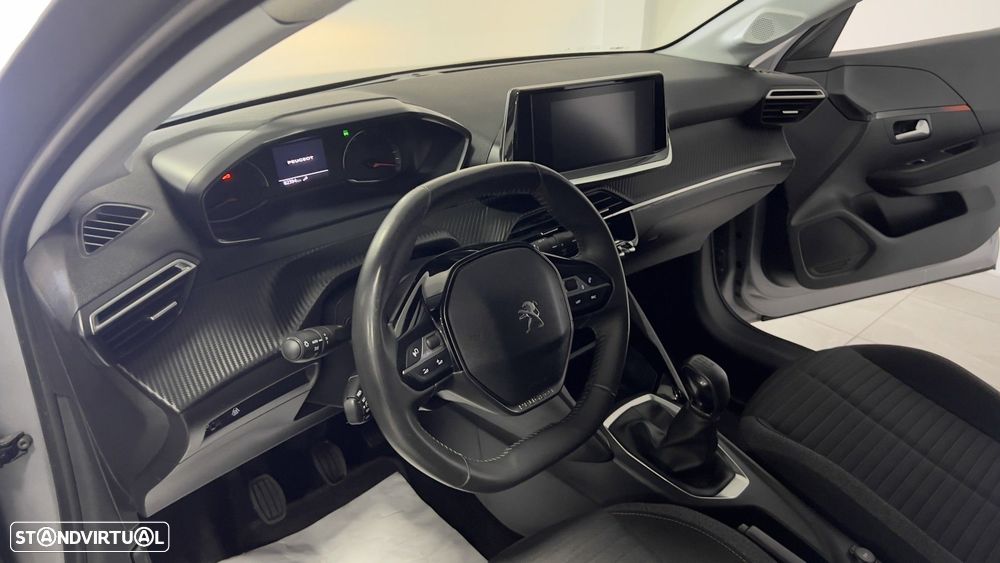 Peugeot 208 1.2 PureTech Active Pack - 29