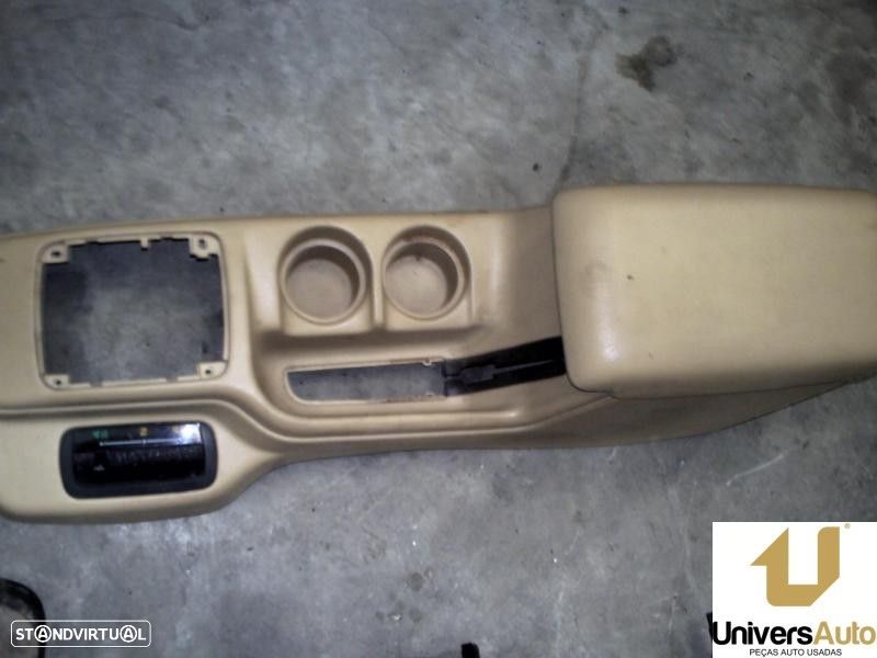 APOIO DE BRAÇOS JEEP CHEROKEE 2.4 LAREDO 147CV 2429CC - 1