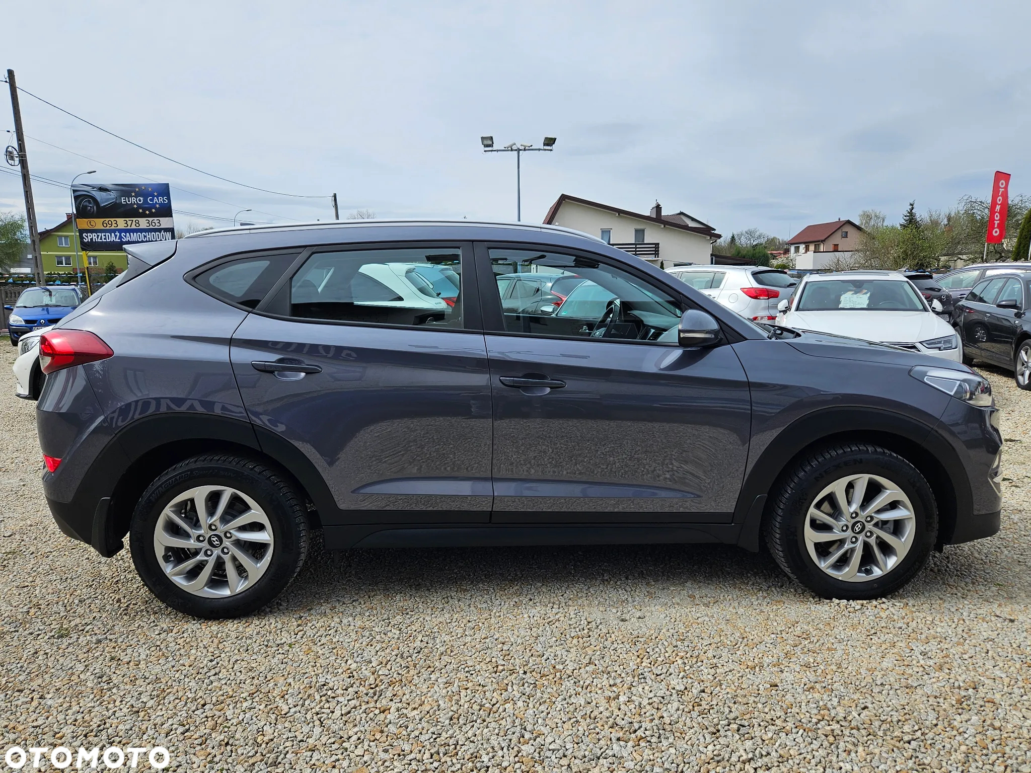 Hyundai Tucson 1.7 CRDI BlueDrive Style 2WD DCT - 10