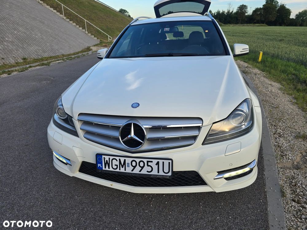 Mercedes-Benz Klasa C 250 CDI BlueEff 4-Matic Classic - 4