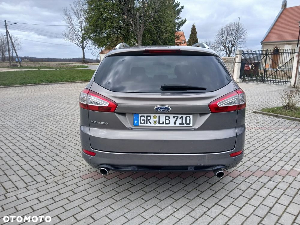 Ford Mondeo 2.2 TDCi Titanium - 11