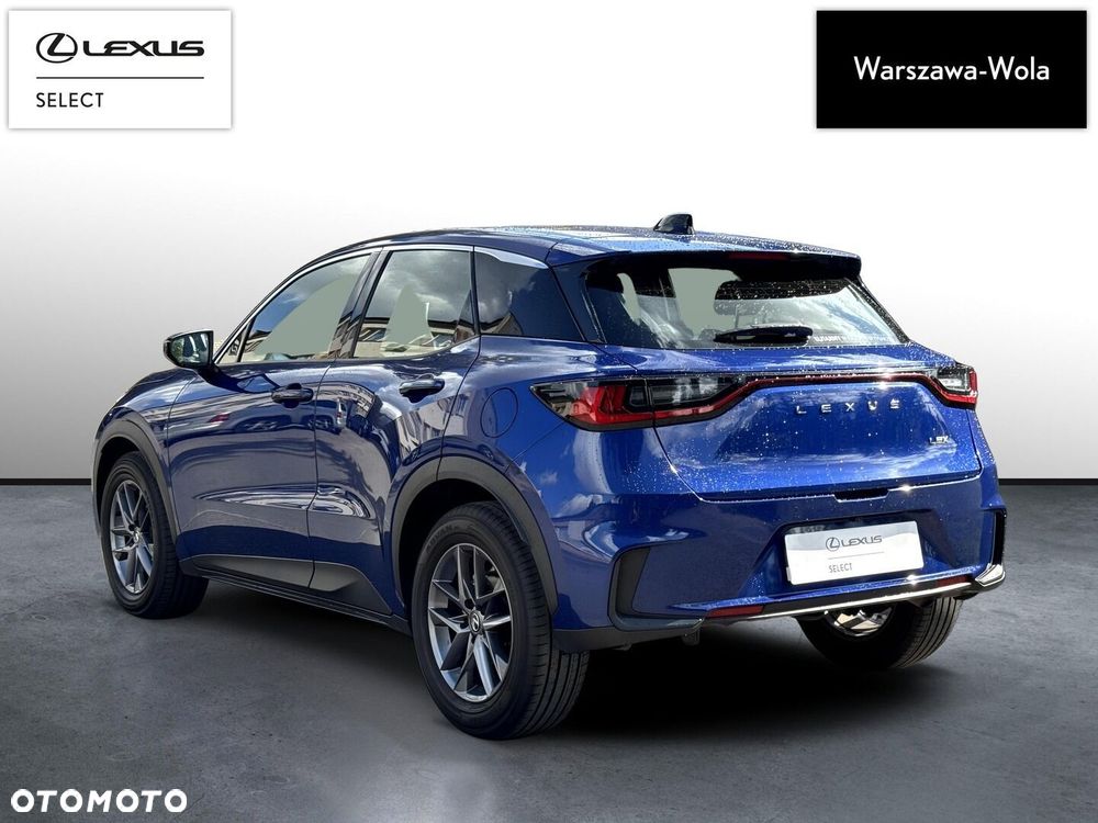 Lexus Lbx 2025 photo 3