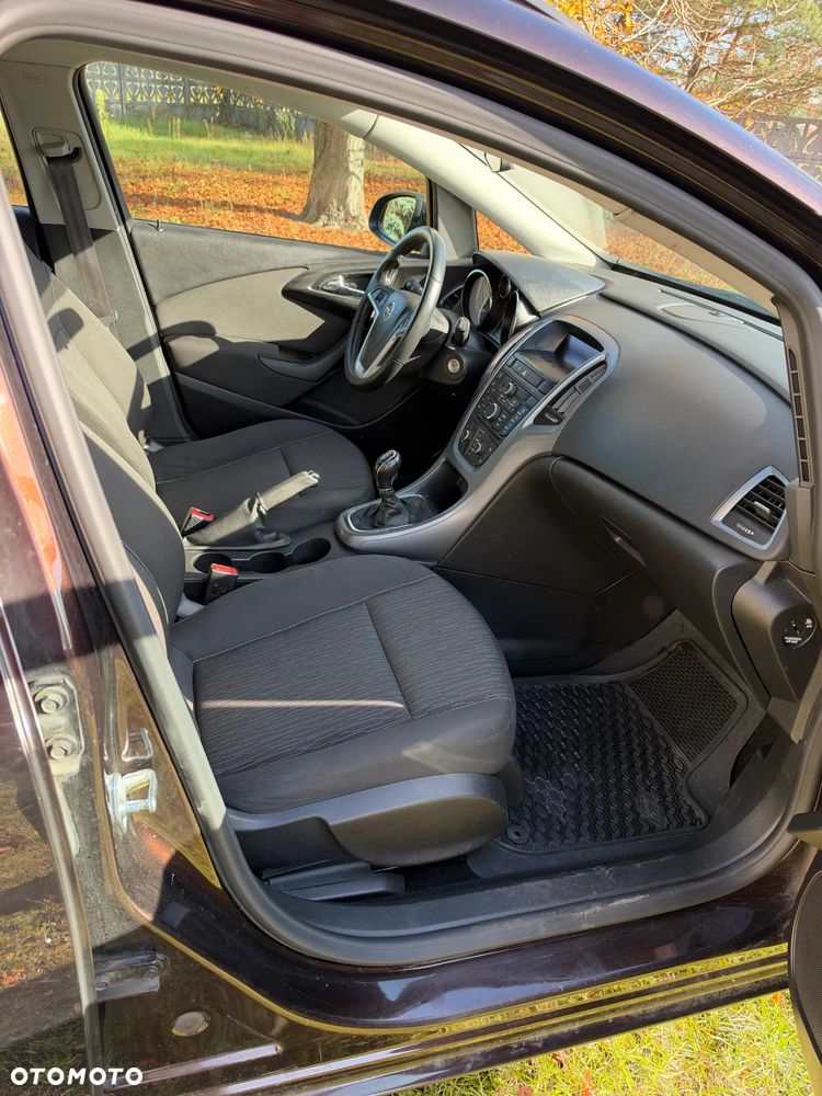 Opel Astra - 11