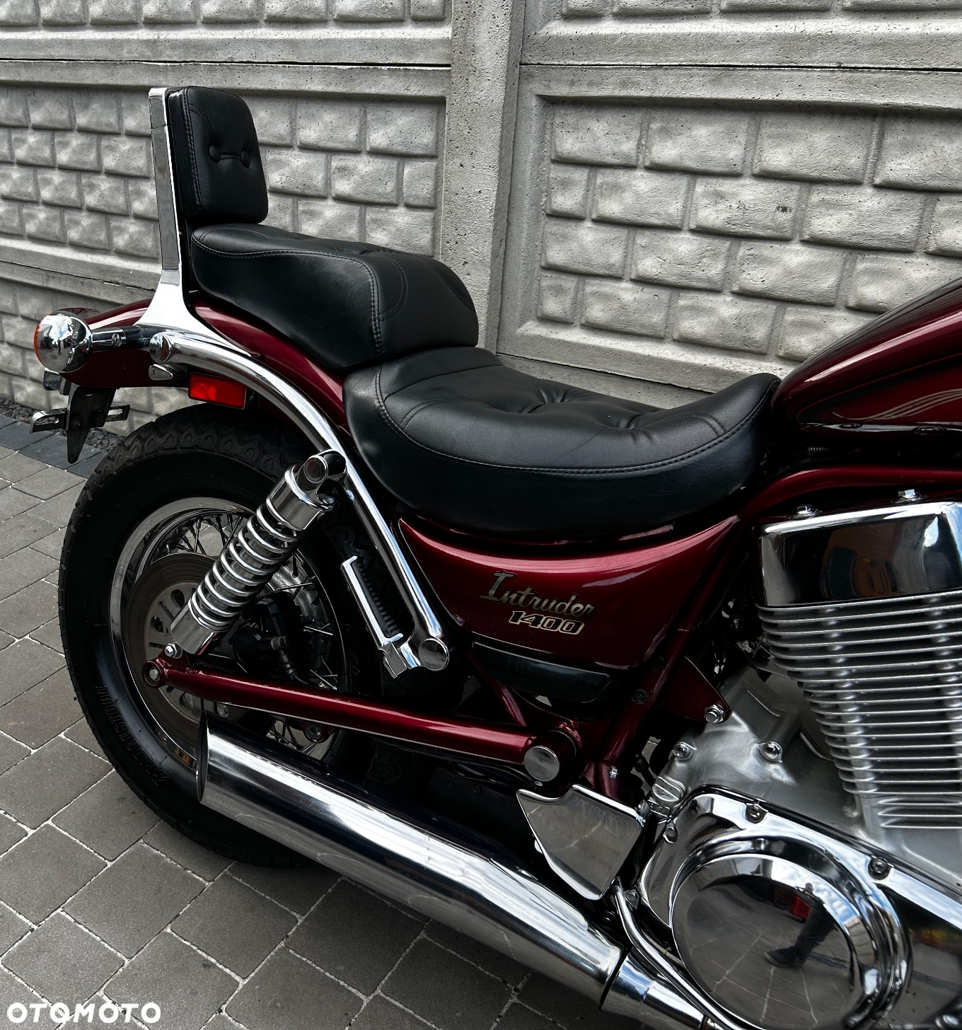 Suzuki Intruder - 7