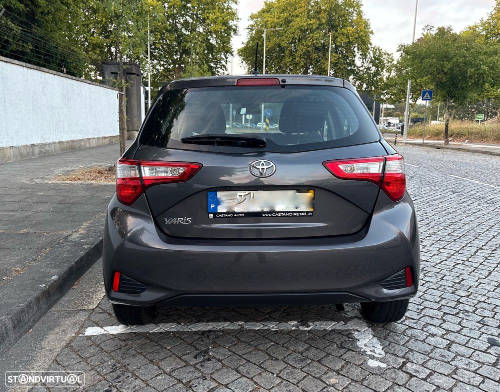 Toyota Yaris 1.0 VVT-i Comfort +PS Style +P.Techno +P.Sport - 10