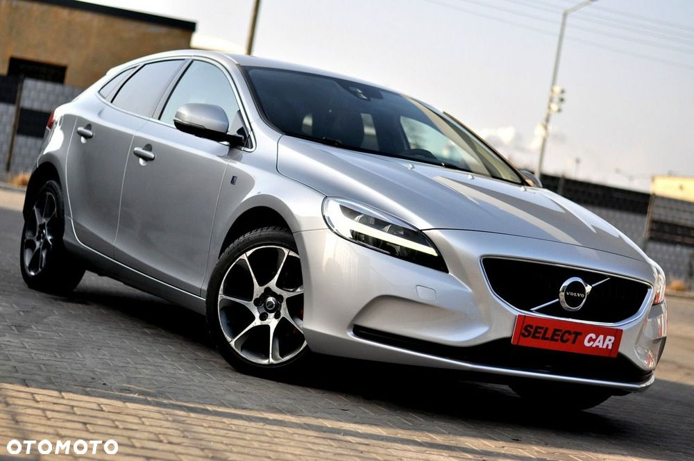 Volvo V40 D2 Drive-E Ocean Race - 3