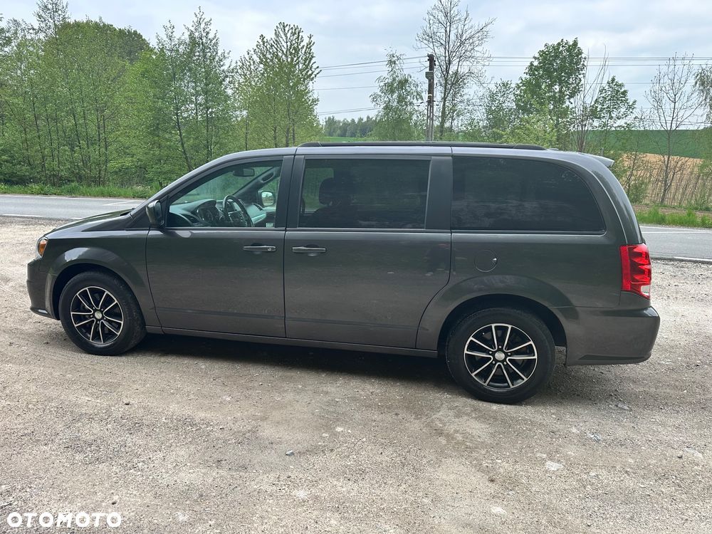 Dodge Grand Caravan 3.6 R/T - 20