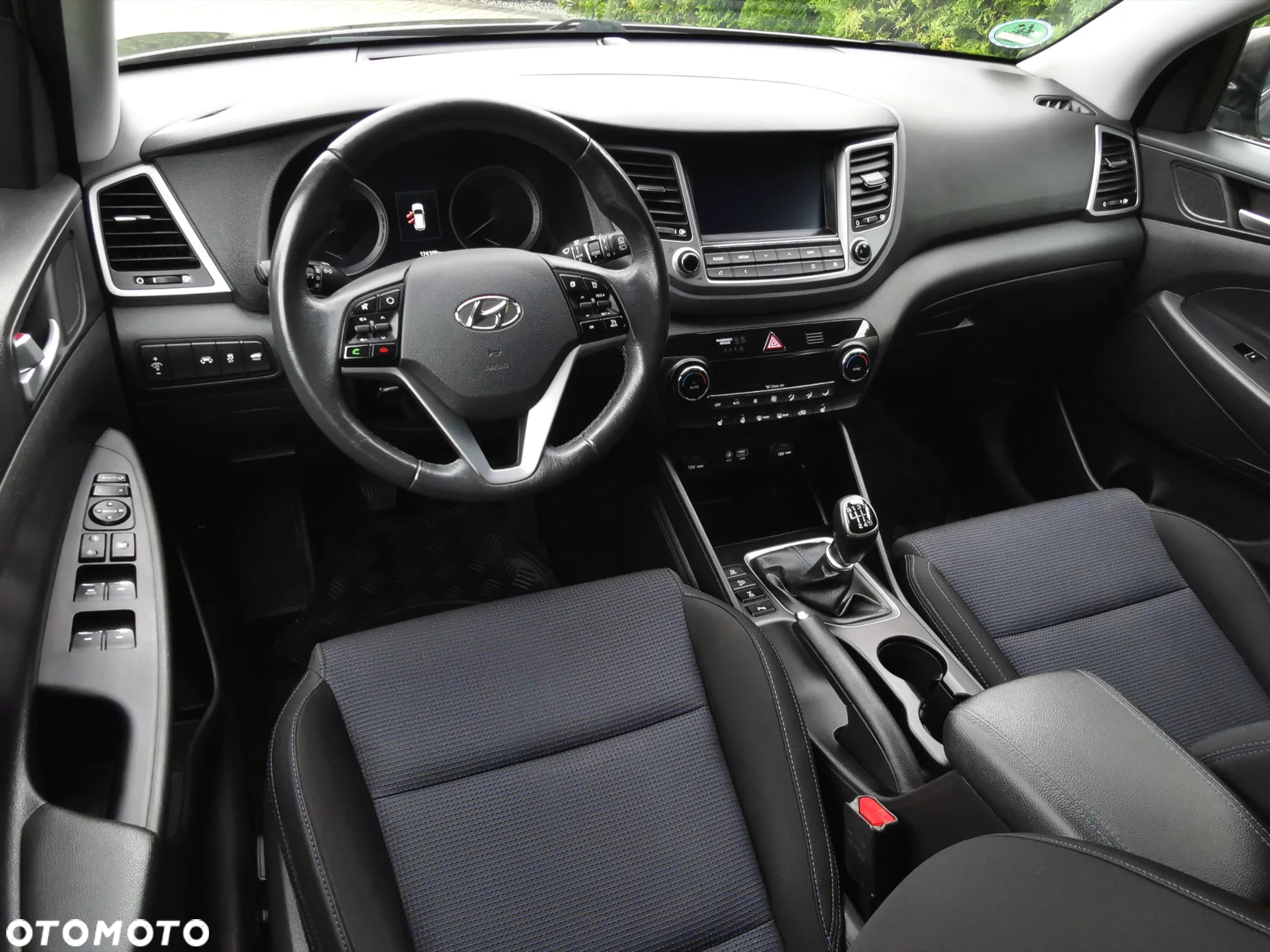 Hyundai Tucson 2.0 CRDI Premium 4WD - 23