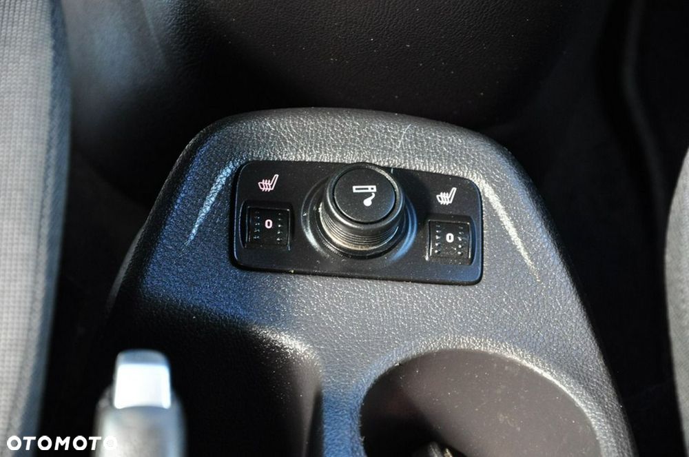 Ford Tourneo Connect - 35