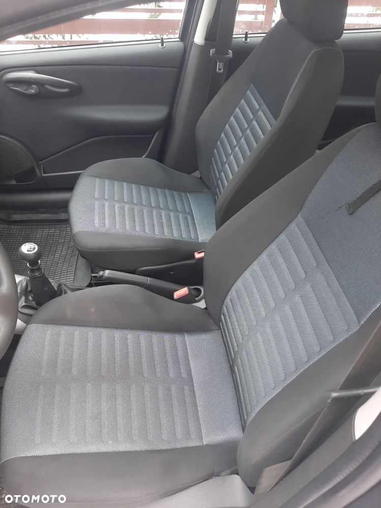 Fiat Punto - 4