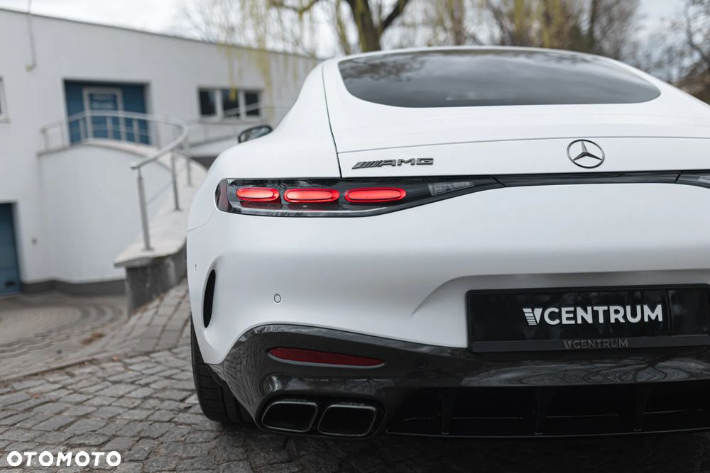 Mercedes-Benz AMG GT - 14