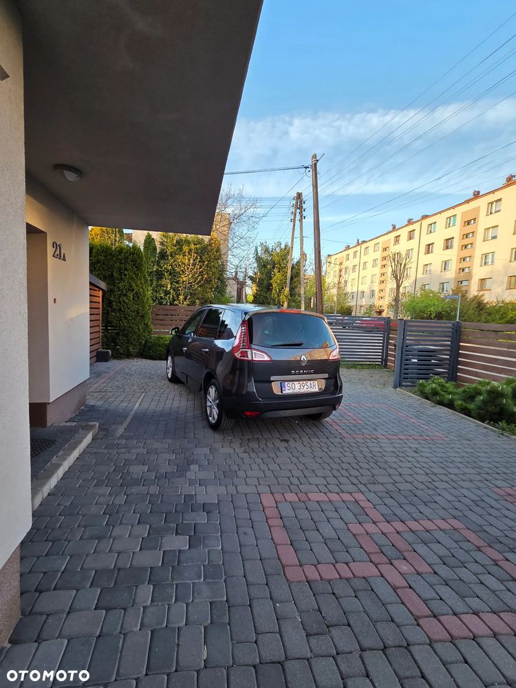 Renault Scenic 1.6 16V 110 TomTom Edition - 4