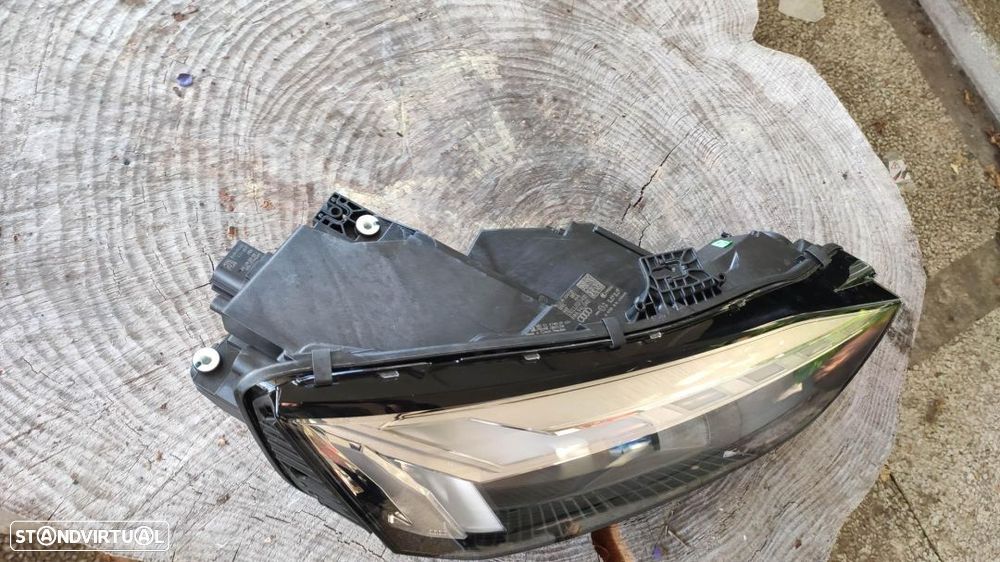 farol direito full Led Audi A4 b9 - 8w6941040 - 6
