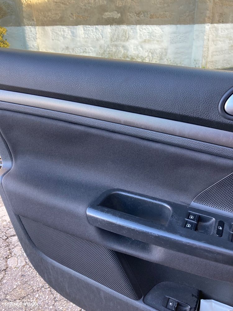 VW Golf 1.9 TDi Confortline DSG - 9