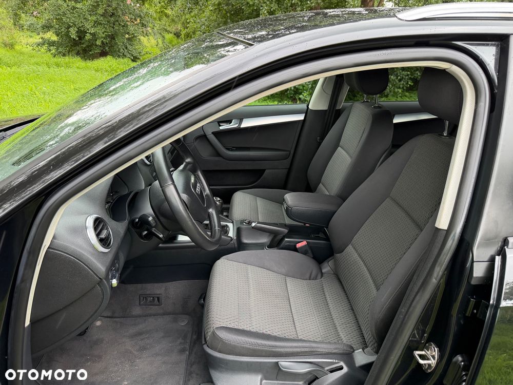 Audi A3 Sportback 1.6 Ambition - 13