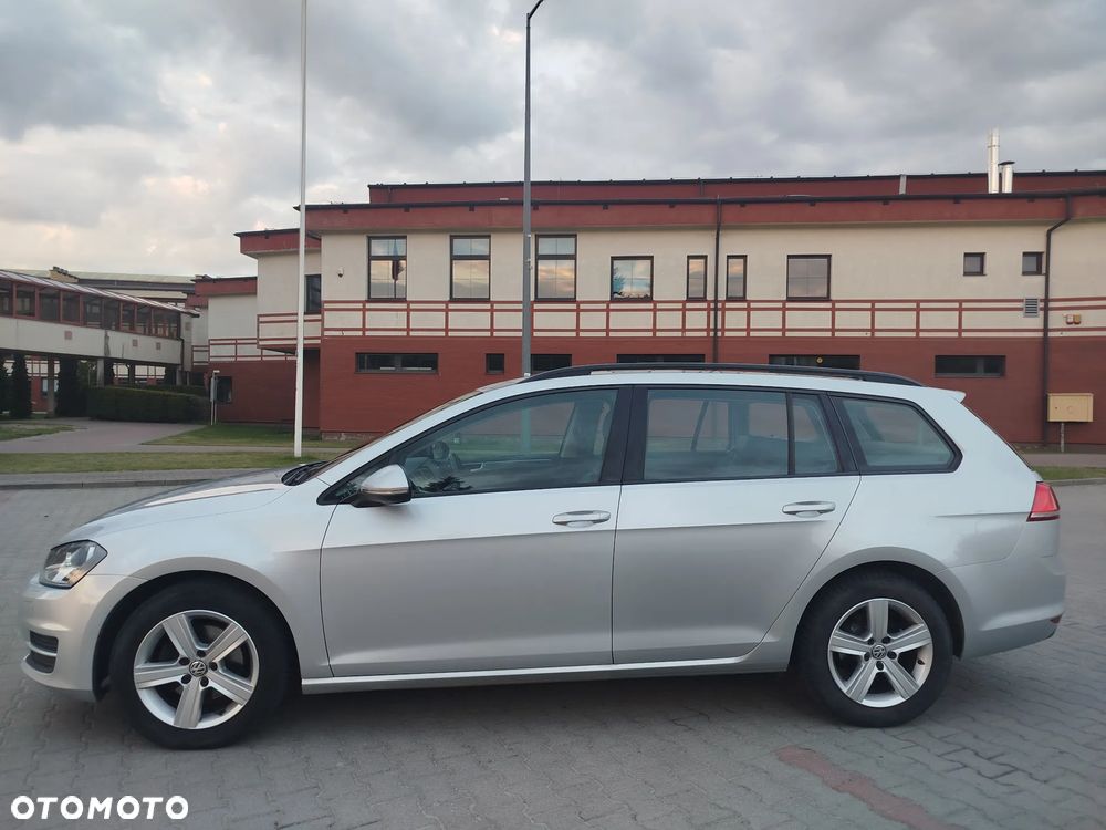 Volkswagen Golf - 4