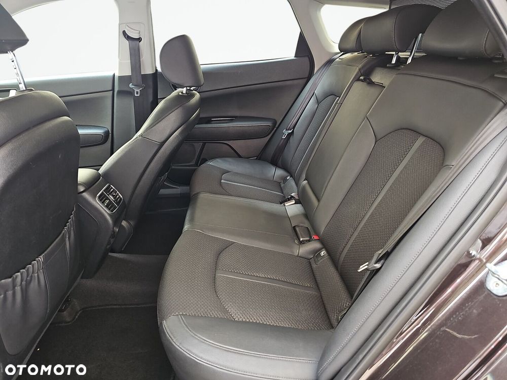 Kia Optima 1.7 CRDI L DCT - 22