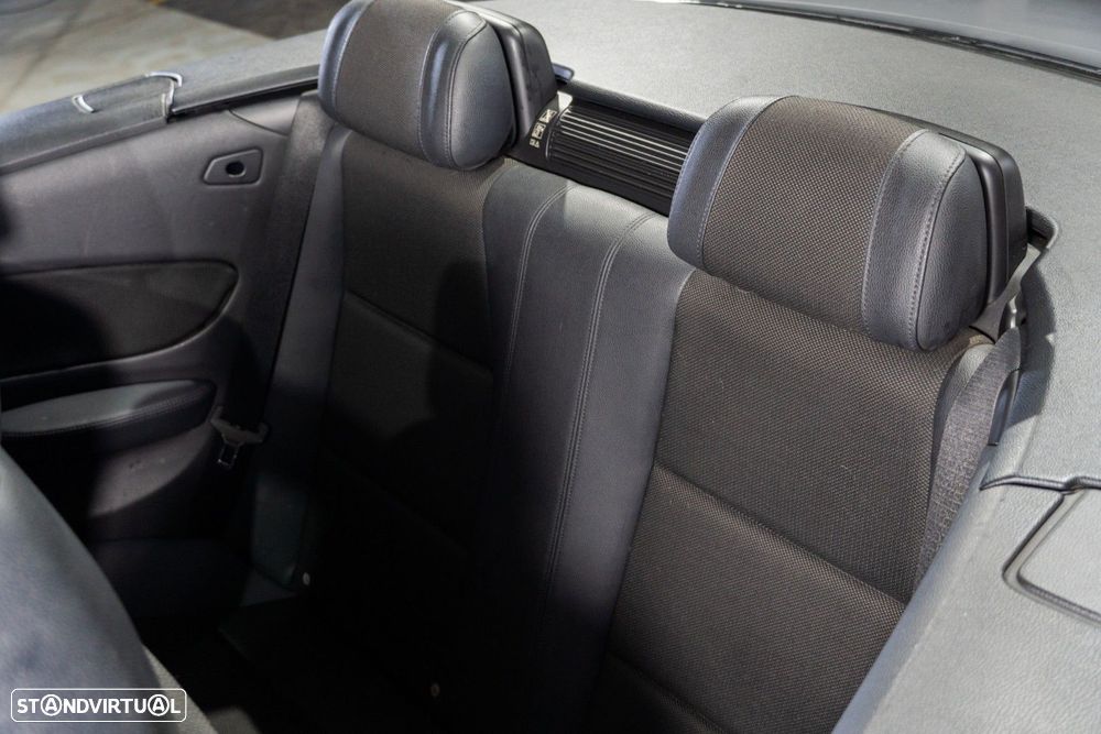 BMW 118 d Cabrio - 25