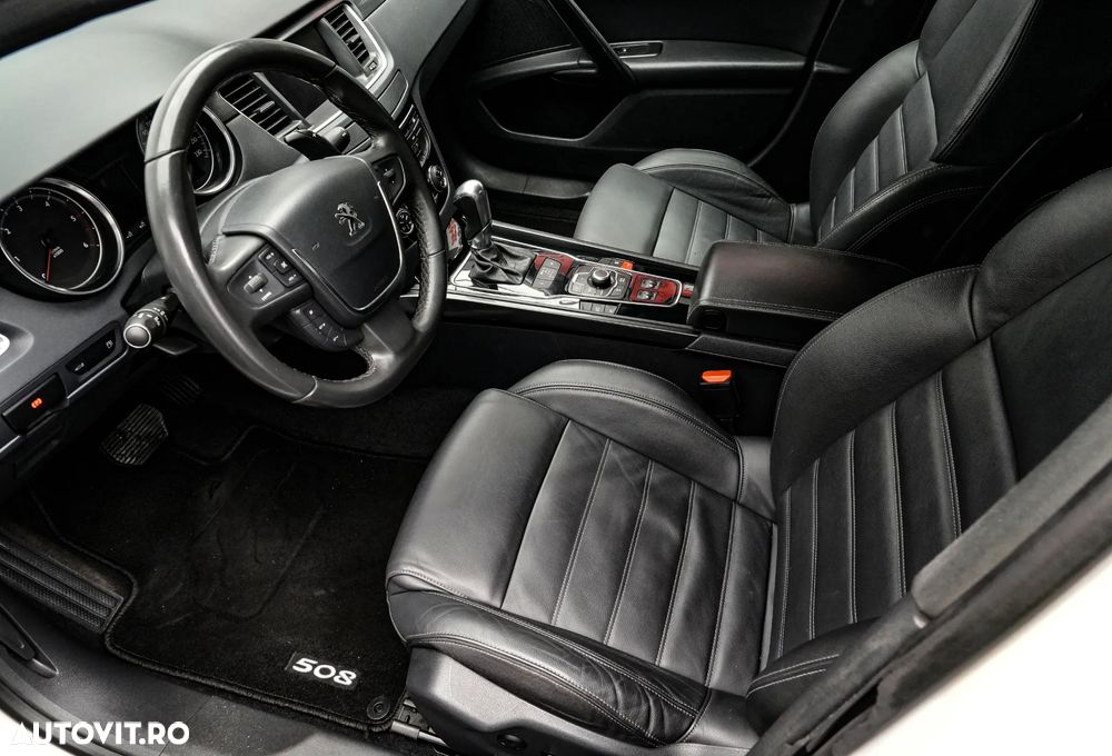 Peugeot 508 2.0 HDI FAP BVA Allure Aut. - 11
