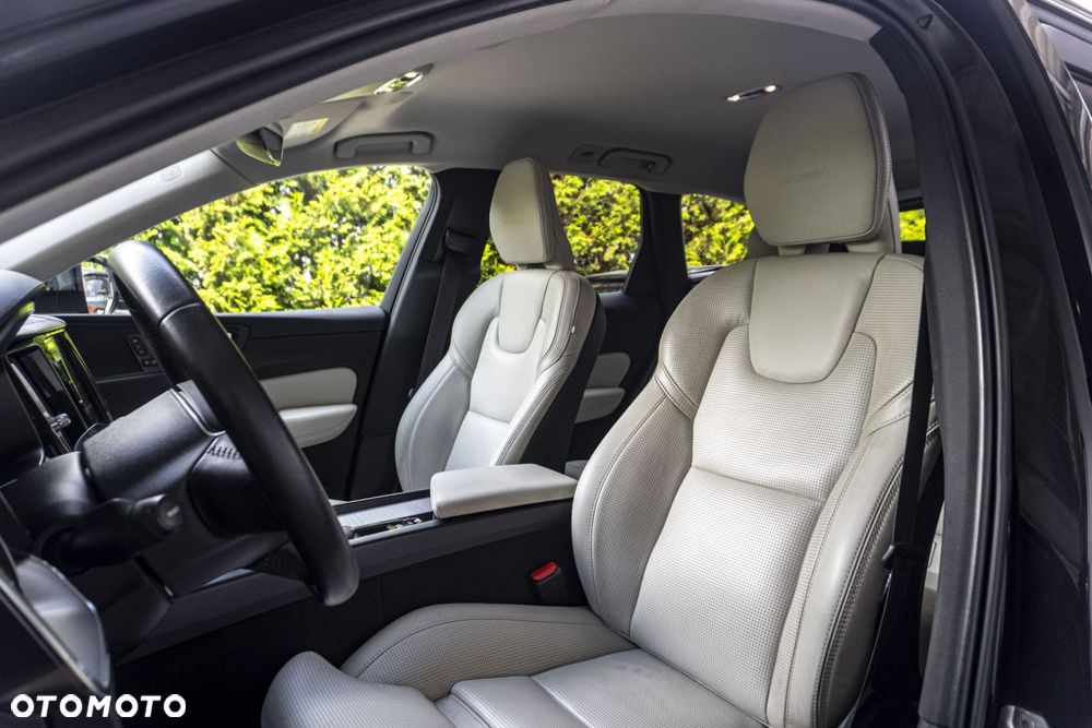 Volvo XC 60 - 10