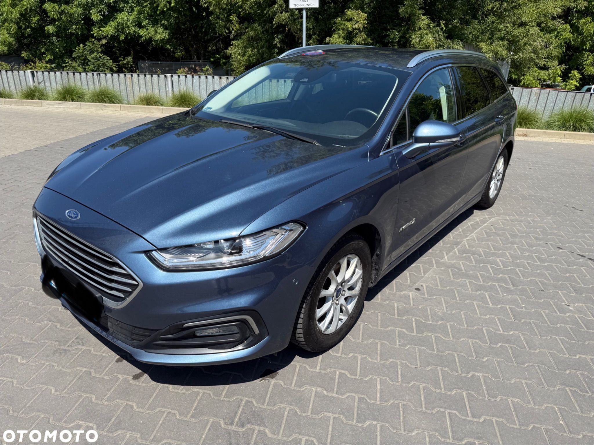 Ford Mondeo 2.0 Hybrid Titanium - 1