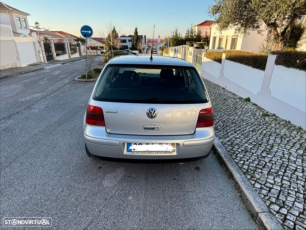 VW Golf 1.4i 25 Anos - 3