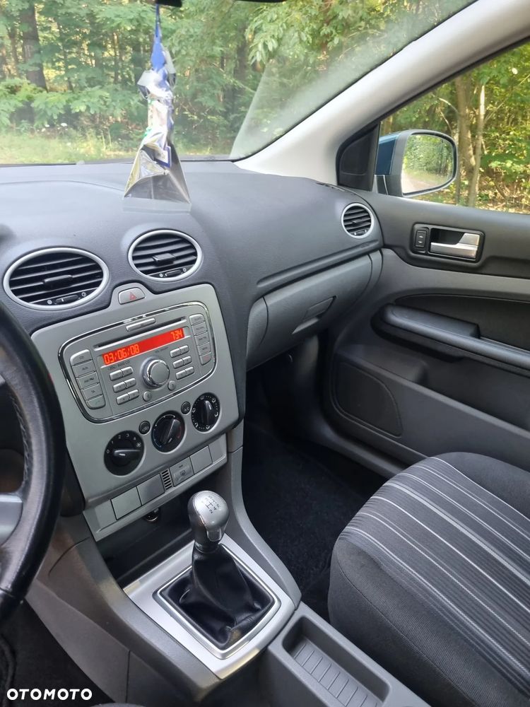 Ford Focus 1.6 TDCi DPF Trend - 17